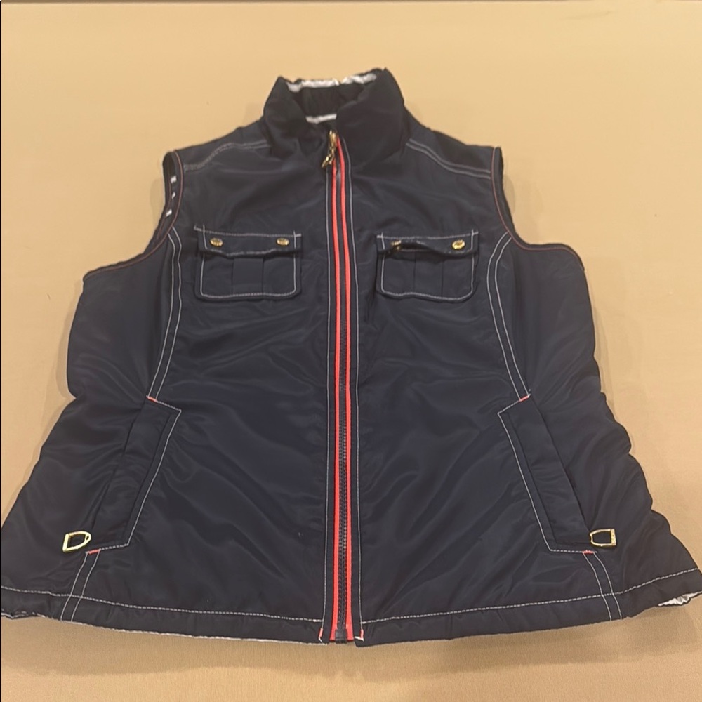Navy Sleeveless Ariat Women’s Reversable Small Vest with Red Zipper
